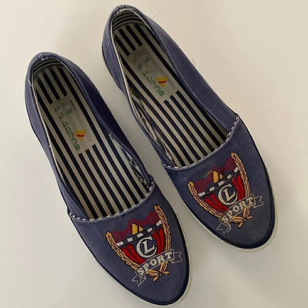 Liz Claiborne Sport Navy Canvas Sneakers Size 7,5